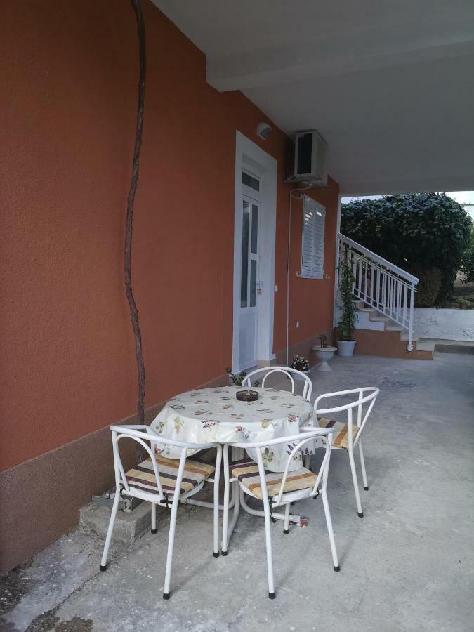 Apartmani Sea Baska Voda Exterior photo